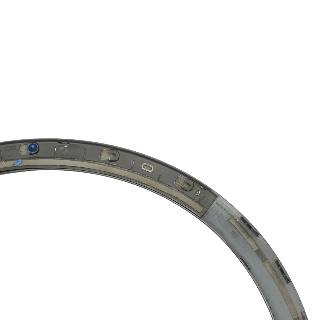 Radlauf Verkleidung Hinten Rechts Daytona Grau Perleffekt - Z7S für Audi Q3 8U mit Teilenummer 8U0853818A Audi Q3 8U Radlauf Verkleidung Hinten Rechts Daytona Grau Perleffekt - Z7S - SKU 8U0853818A-DGR - Teilenummer 8U0853818A