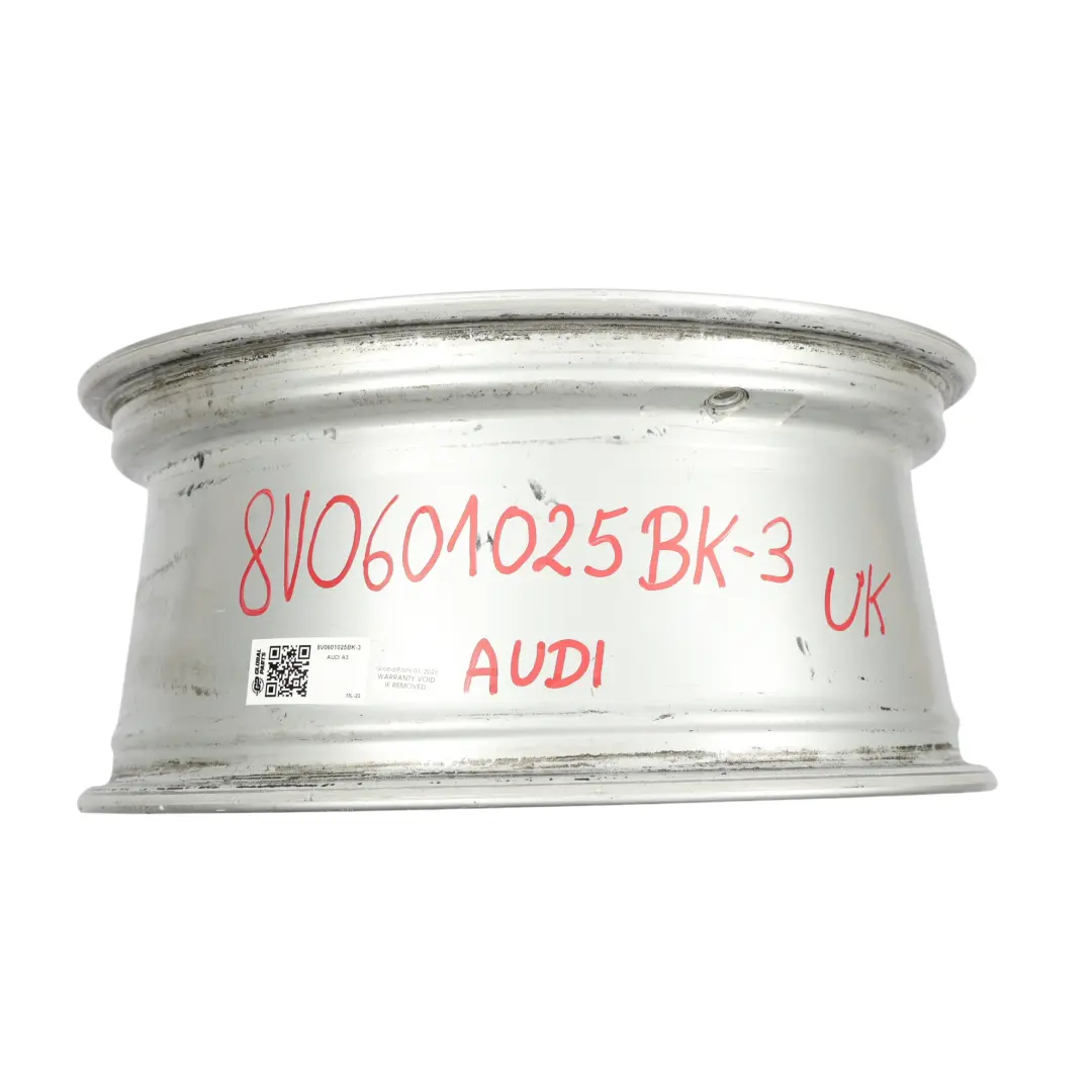 Alloy Rim 17" ET:51 7,5J Star Spoke to Audi A3 8V Silver Wheel with Part number 8V0601025BK Audi A3 8V Silver Wheel Alloy Rim 17" ET:51 7,5J Star Spoke - SKU 8V0601025BK-3 - Part number 8V0601025BK