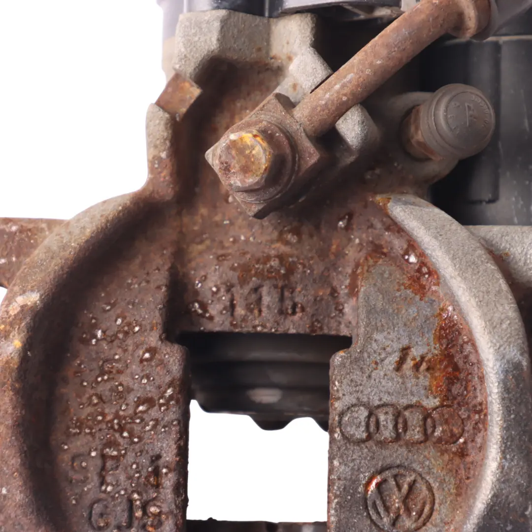 Obudowa Zacisku Hamulca Tył Lewo do Audi A3 8V VW Golf Mk7 o numerze 8V0615423 Audi A3 8V VW Golf Mk7 Obudowa Zacisku Hamulca Tył Lewo - SKU 8V0615423 - Numer Części 8V0615423