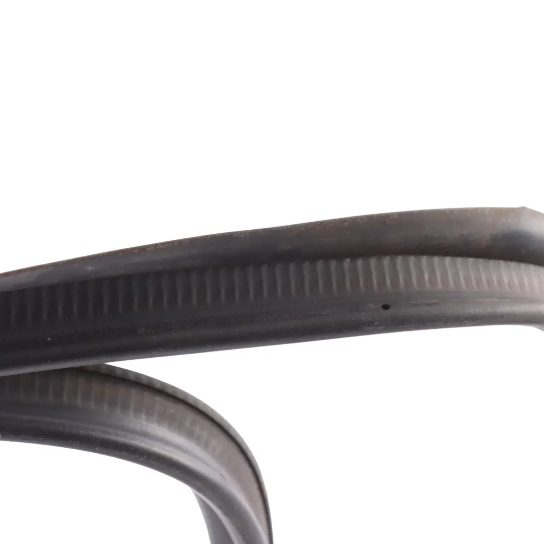 Audi S3 A3 8V Trunk Boot Lid tailgate Gasket Seal Rubber - SKU 8V5827705 - Part number 8V5827705