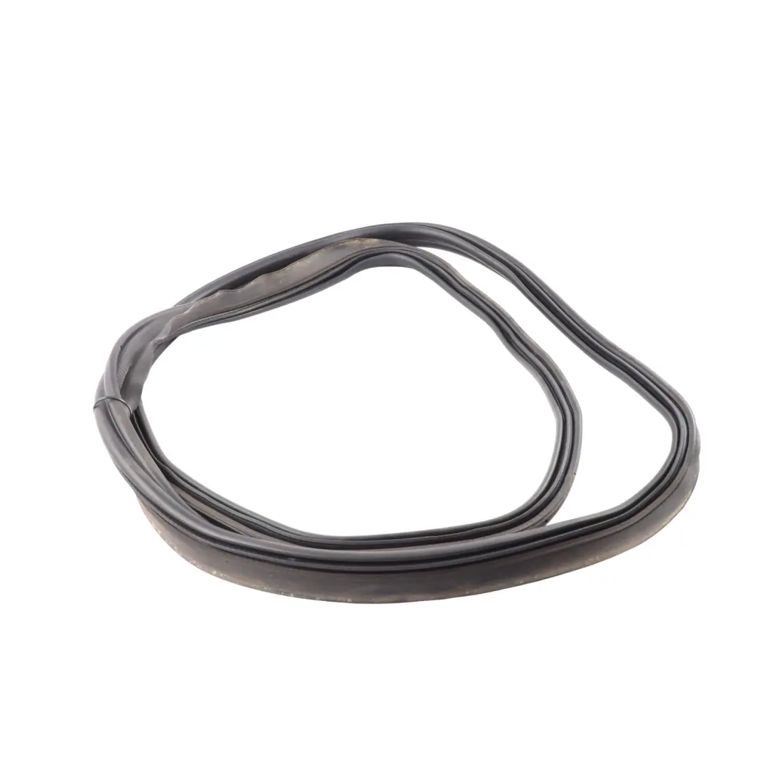 Trunk Boot Lid tailgate Gasket Seal Rubber to Audi S3 A3 8V with Part number 8V5827705 Audi S3 A3 8V Trunk Boot Lid tailgate Gasket Seal Rubber - SKU 8V5827705 - Part number 8V5827705