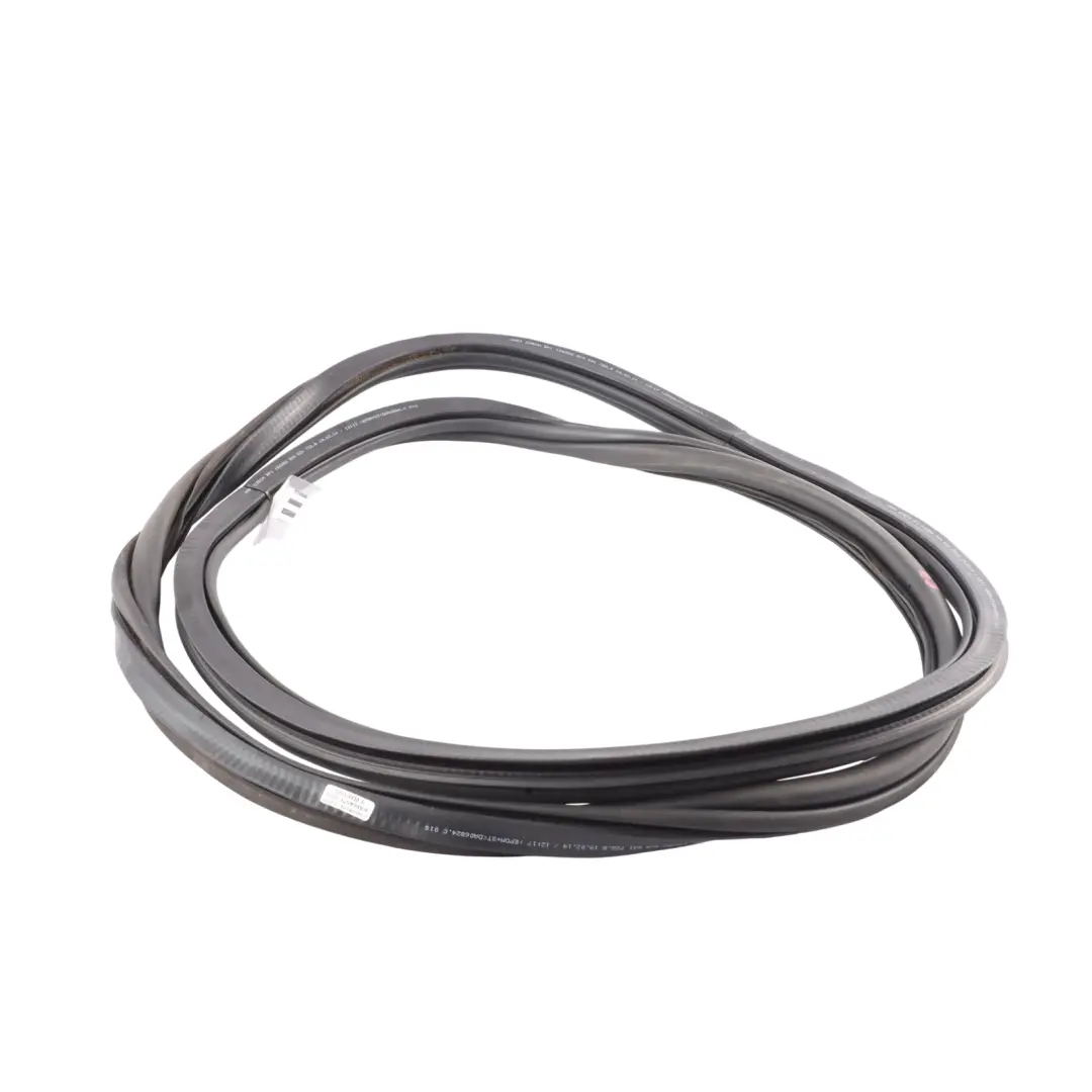 Front Trim Right O/S Door Mount Strip Seal Gasket Rubber to Audi A1 8X with Part number 8X4831722C Audi A1 8X Front Trim Right O/S Door Mount Strip Seal Gasket Rubber - SKU 8X4831722C - Part number 8X4831722C