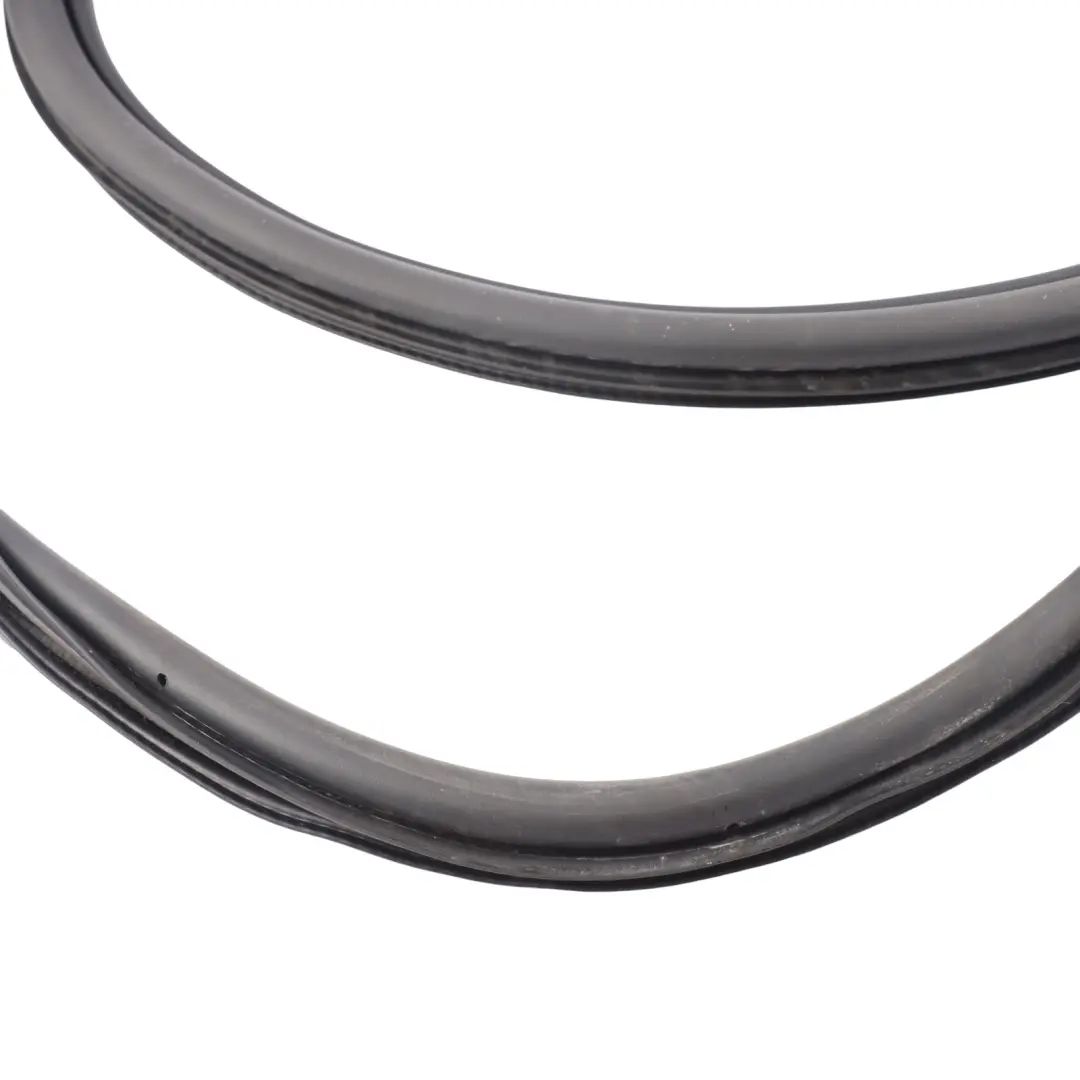 Audi A1 8X Front Trim Right O/S Door Mount Strip Seal Gasket Rubber - SKU 8X4831722C - Part number 8X4831722C