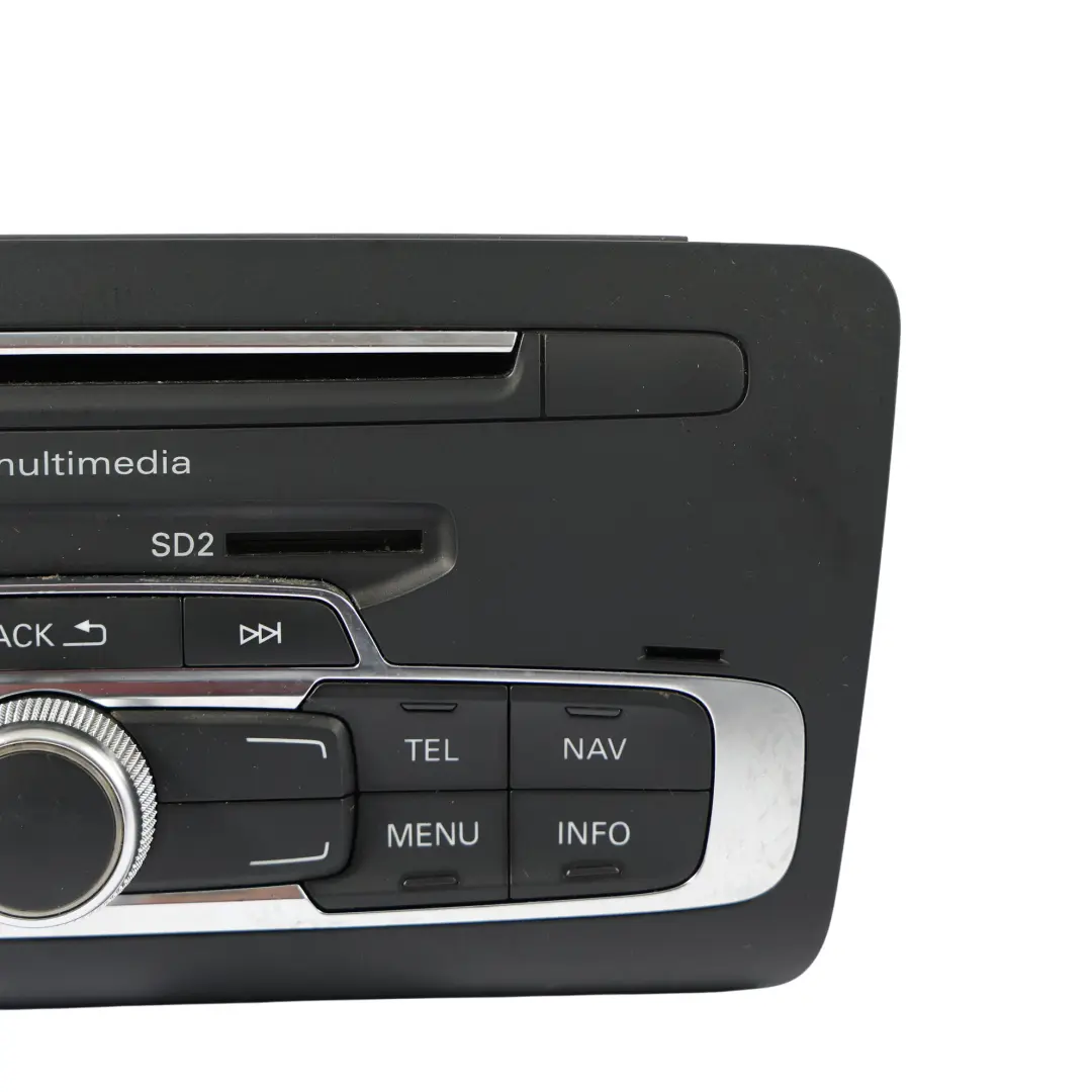 Unità Principale Di Navigazione Radio Audio MMI CD Stereo per Audi A1 8X con numero di parte 8XA035193 Audi A1 8X Unità Principale Di Navigazione Radio Audio MMI CD Stereo - SKU 8XA035193 - Numero di parte 8XA035193