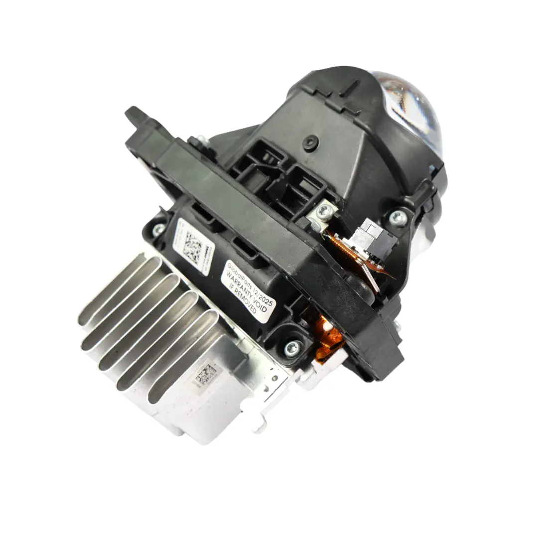 Lente Del Faro Derecho Unidad De Reflector De Iluminación para BMW X1 F48 con número de pieza 90118476 BMW X1 F48 Lente Del Faro Derecho Unidad De Reflector De Iluminación - SKU 90118476 - Número de pieza 90118476