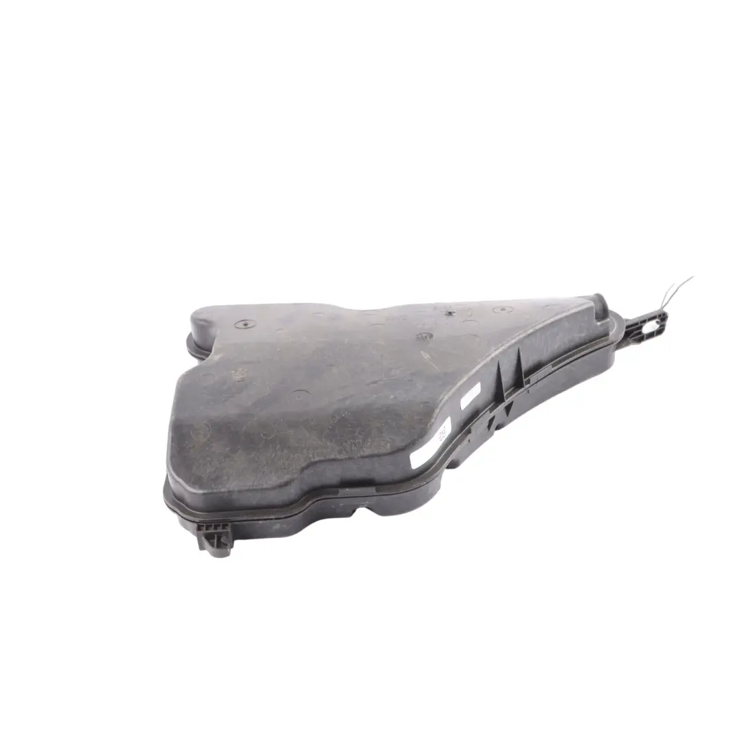 Windscreen Cleaning Container Bootle Washer Tank 7427885 to BMW G20 G21 G22 G26 with Part number 9478352 BMW G20 G21 G22 G26 Windscreen Cleaning Container Bootle Washer Tank 7427885 - SKU 9478352 - Part number 9478352