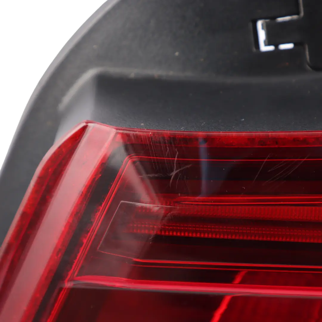 Tail Light Lamp LED Right O/S to BMW F22 F23 F87 Rear with Part number 9491592 BMW F22 F23 F87 Rear Tail Light Lamp LED Right O/S - SKU 9491592 - Part number 9491592