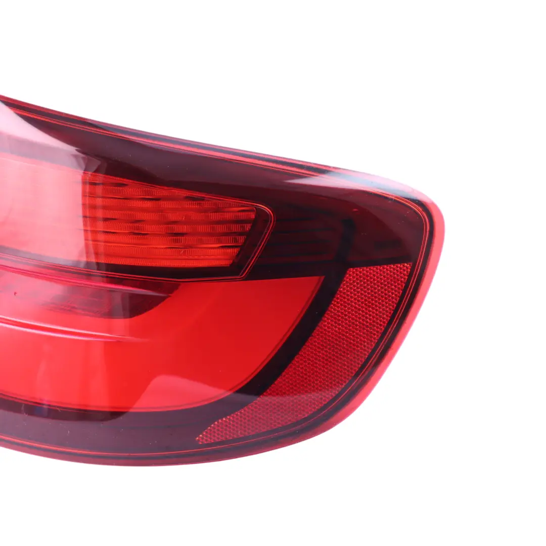 Tail Light Lamp LED Right O/S to BMW F22 F23 F87 Rear with Part number 9491592 BMW F22 F23 F87 Rear Tail Light Lamp LED Right O/S - SKU 9491592 - Part number 9491592