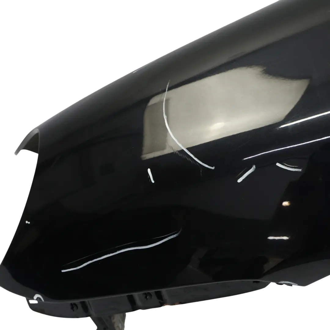 Porsche Cayenne 9PA Panel Lateral Delantero Izquierdo Basalto Negro - C9Z - SKU 95550303101-BAB - Número de pieza 95550303101