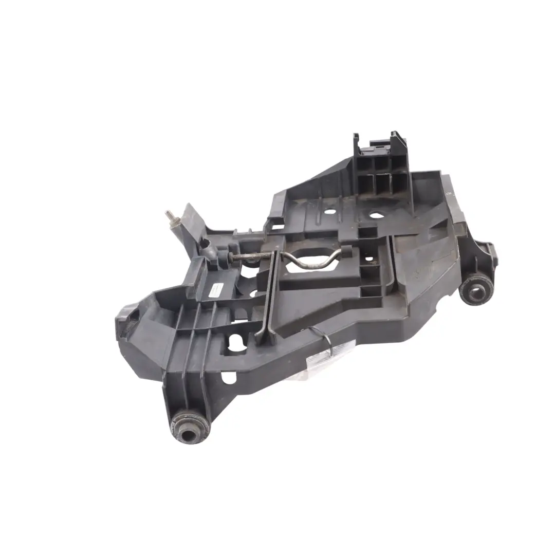 Front Headlight Mount Bracket Holder Left N/S to Porsche Cayenne 9PA with Part number 95563104102 Porsche Cayenne 9PA Front Headlight Mount Bracket Holder Left N/S - SKU 95563104102 - Part number 95563104102