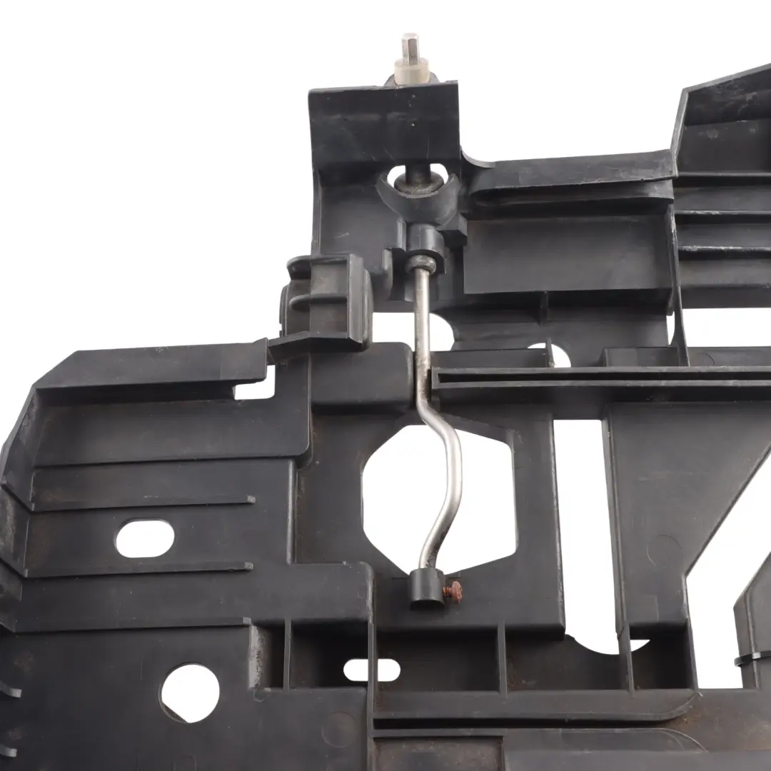 Front Headlight Mount Bracket Holder Right O/S to Porsche Cayenne 9PA with Part number 95563104202 Porsche Cayenne 9PA Front Headlight Mount Bracket Holder Right O/S - SKU 95563104202 - Part number 95563104202