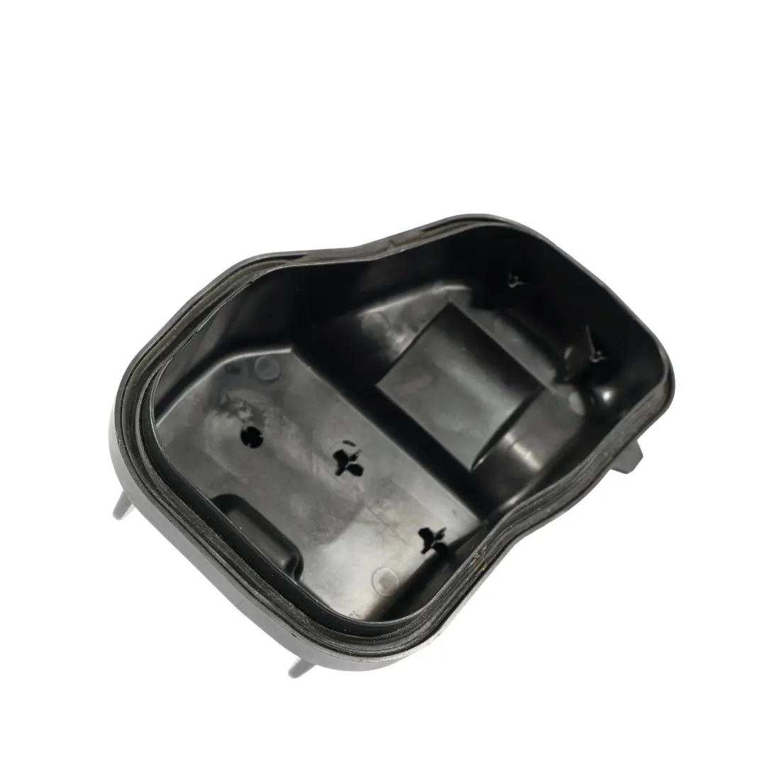 Tapa Faro Delantero Panel Derecho para Porsche Cayenne 955 9PA con número de pieza 95563123210 Porsche Cayenne 955 9PA Tapa Faro Delantero Panel Derecho - SKU 95563123210 - Número de pieza 95563123210