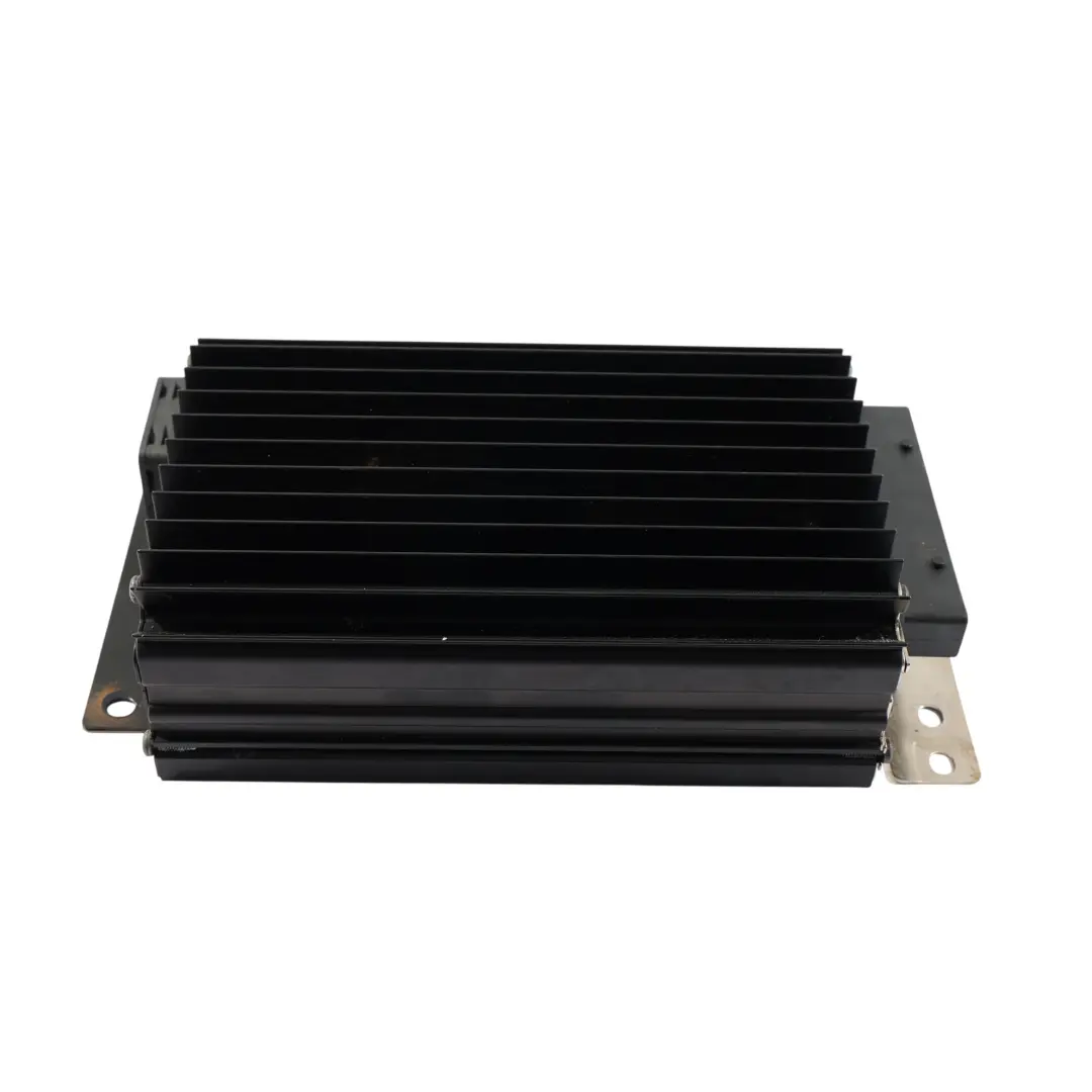 Amplificatore BOSE Audio Sound System Module per Porsche Cayenne 9PA con numero di parte 95564530107 Porsche Cayenne 9PA Amplificatore BOSE Audio Sound System Module - SKU 95564530107 - Numero di parte 95564530107