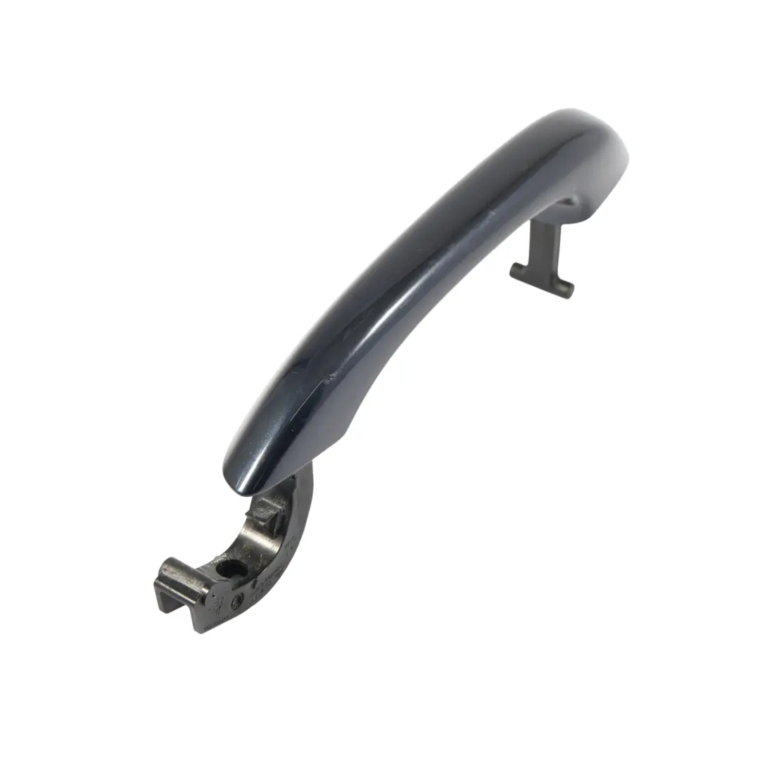 Tirador Puerta Delantero Trasero Izquierdo Midnight Blue - M5F para Porsche Macan 95B con número de pieza 95B837205 Porsche Macan 95B Tirador Puerta Delantero Trasero Izquierdo Midnight Blue - M5F - SKU 95B837205-MIBL - Número de pieza 95B837205