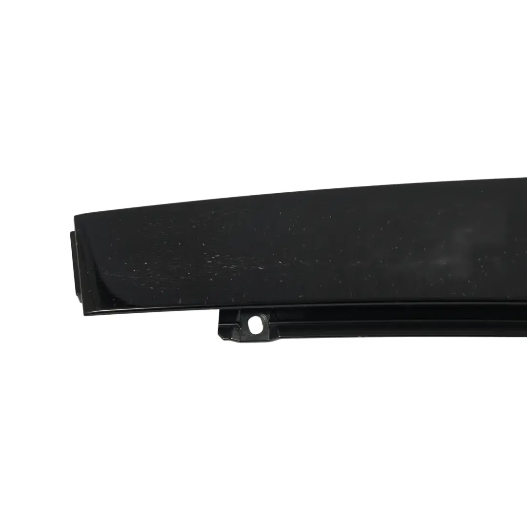 Porsche Cayenne 95B Baguette Garniture Montant B Porte Avant Gauche - SKU 95B853317C - Numéro de pièce 95B853317C