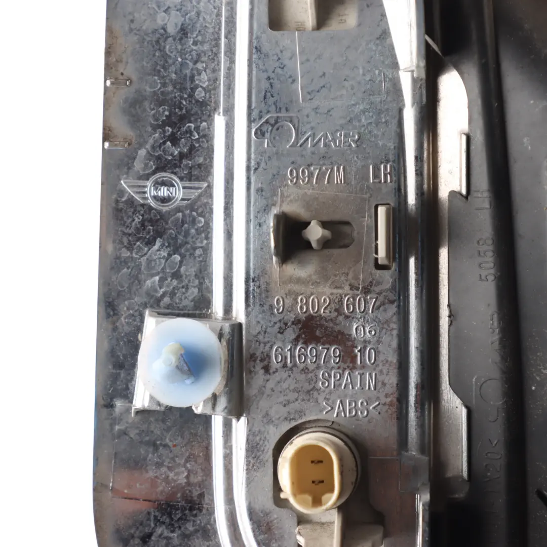 Cubierta Indicador Cromo Izquierdo 9802607 para Mini Countryman R60 R61 con número de pieza 9804611 Mini Countryman R60 R61 Cubierta Indicador Cromo Izquierdo 9802607 - SKU 9804611-1 - Número de pieza 9804611
