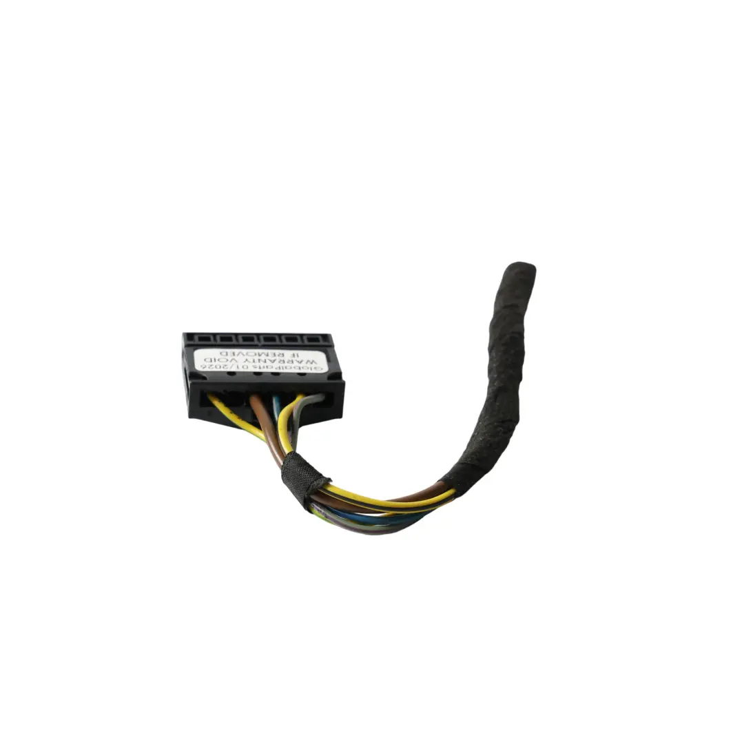 Przewód Wtyczka Gniazdo Lampa Prawy Tył do Mini Countryman R60 o numerze 9811762 Mini Countryman R60 Przewód Wtyczka Gniazdo Lampa Prawy Tył - SKU 9811762-2 - Numer Części 9811762