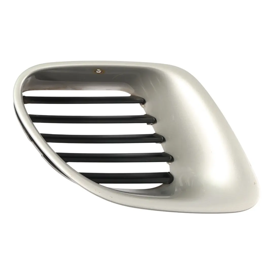 Porsche Boxster 986 Grille Admission Air Droite Couleur Argent Arctique 92T - SKU 98650456200-ARS - Numéro de pièce 98650456200