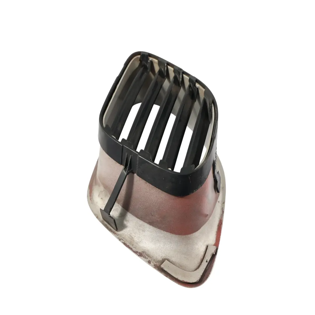 Grille Admission Air Droite Couleur Argent Arctique 92T pour Porsche Boxster 986 à propos du numéro de pièce 98650456200 Porsche Boxster 986 Grille Admission Air Droite Couleur Argent Arctique 92T - SKU 98650456200-ARS - Numéro de pièce 98650456200