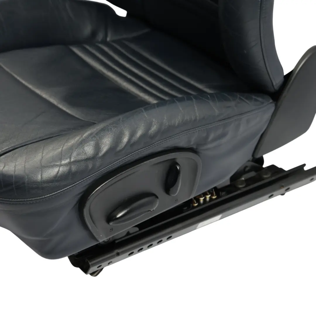 Sedile Anteriore Elettrico In Pelle Nera Sinistra per Porsche Boxster 986 con numero di parte 98652114101 Porsche Boxster 986 Sedile Anteriore Elettrico In Pelle Nera Sinistra - SKU 98652114101-2 - Numero di parte 98652114101