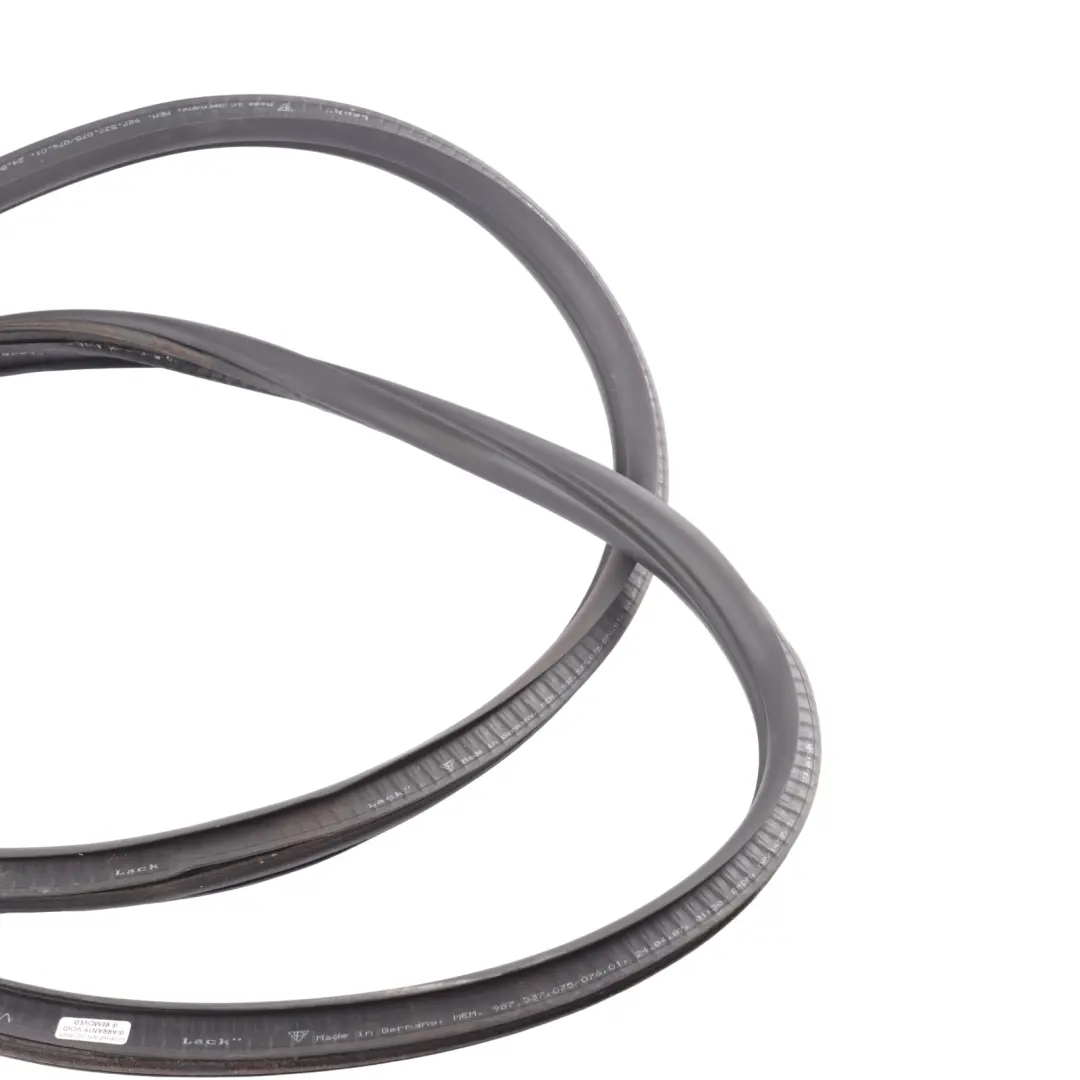 Joint D'Étanchéité Extérieur Gauche Porte Avant 98753707504 pour Porsche Cayman 987 à propos du numéro de pièce 98753707501 Porsche Cayman 987 Joint D'Étanchéité Extérieur Gauche Porte Avant 98753707504 - SKU 98753707501 - Numéro de pièce 98753707501