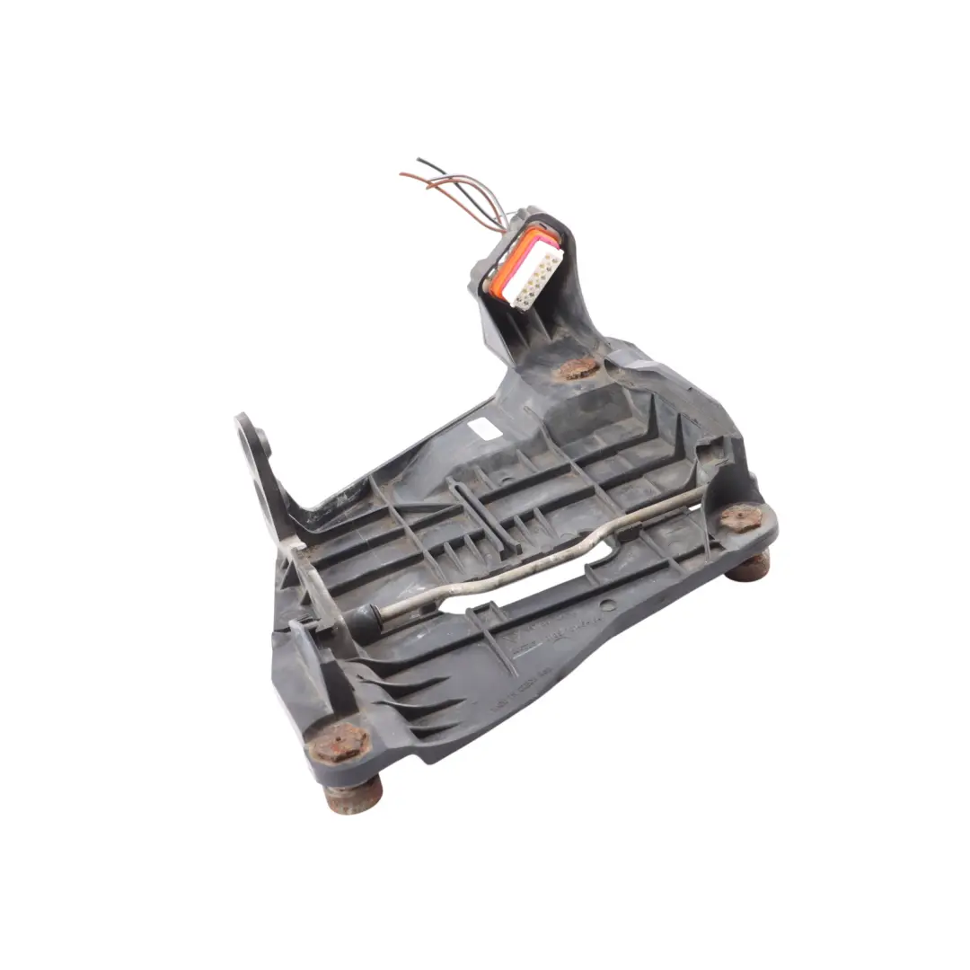 Porsche Cayman 987 Soporte Montaje Faro Delantero Izquierdo - SKU 98763104101 - Número de pieza 98763104101