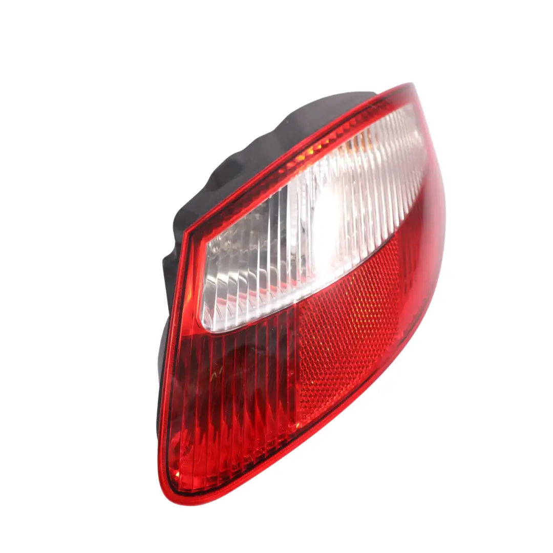 Porsche Cayman 987 Luz Trasera Derecha - SKU 98763142403 - Número de pieza 98763142403