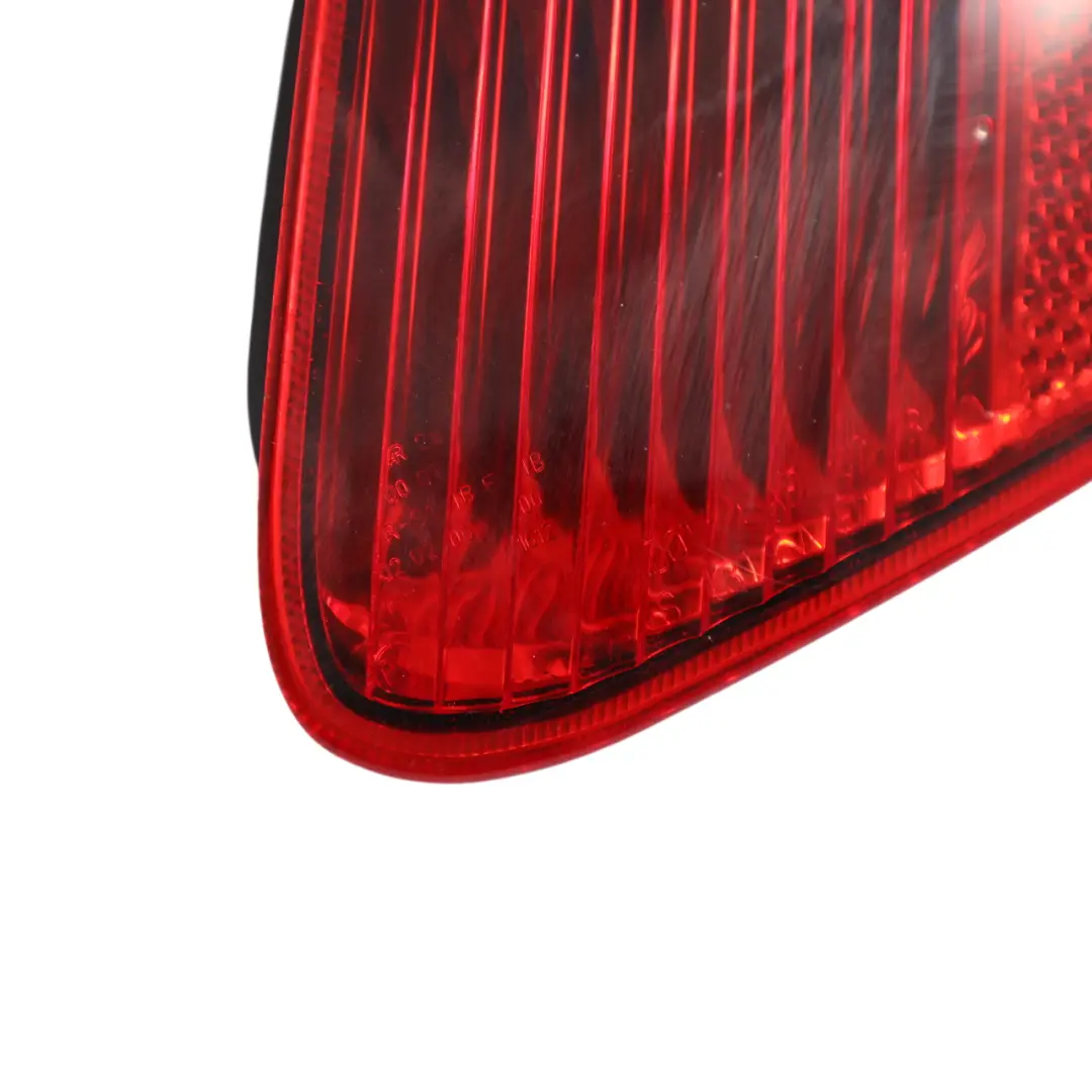 987C Rücklicht Lampe Rechts für Porsche Cayman mit Teilenummer 98763142403 Porsche Cayman 987C Rücklicht Lampe Rechts - SKU 98763142403 - Teilenummer 98763142403