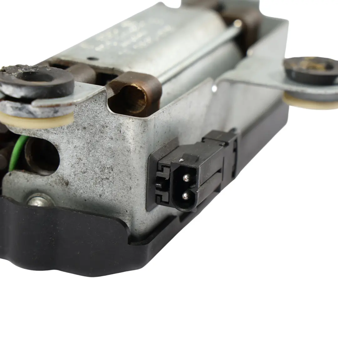 Dachleiste Motor Mechanismus für Porsche Boxster 986 Cabrio mit Teilenummer 98862411700 Porsche Boxster 986 Cabrio Dachleiste Motor Mechanismus - SKU 98862411700 - Teilenummer 98862411700