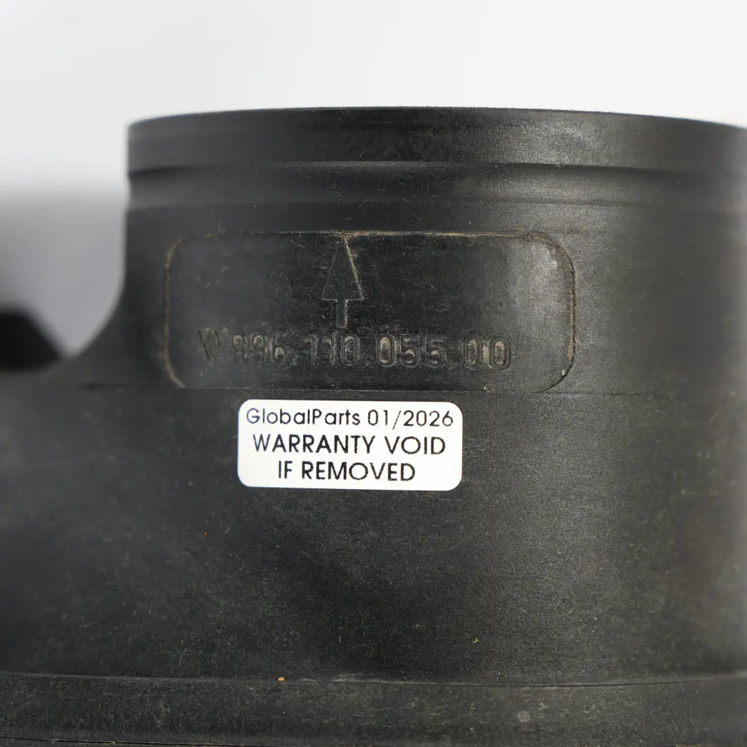 Łącznik Kolektora Dolotowego Ssącego do Porsche Boxster S 986 o numerze 99611005500 Porsche Boxster S 986 Łącznik Kolektora Dolotowego Ssącego - SKU 99611005500 - Numer Części 99611005500