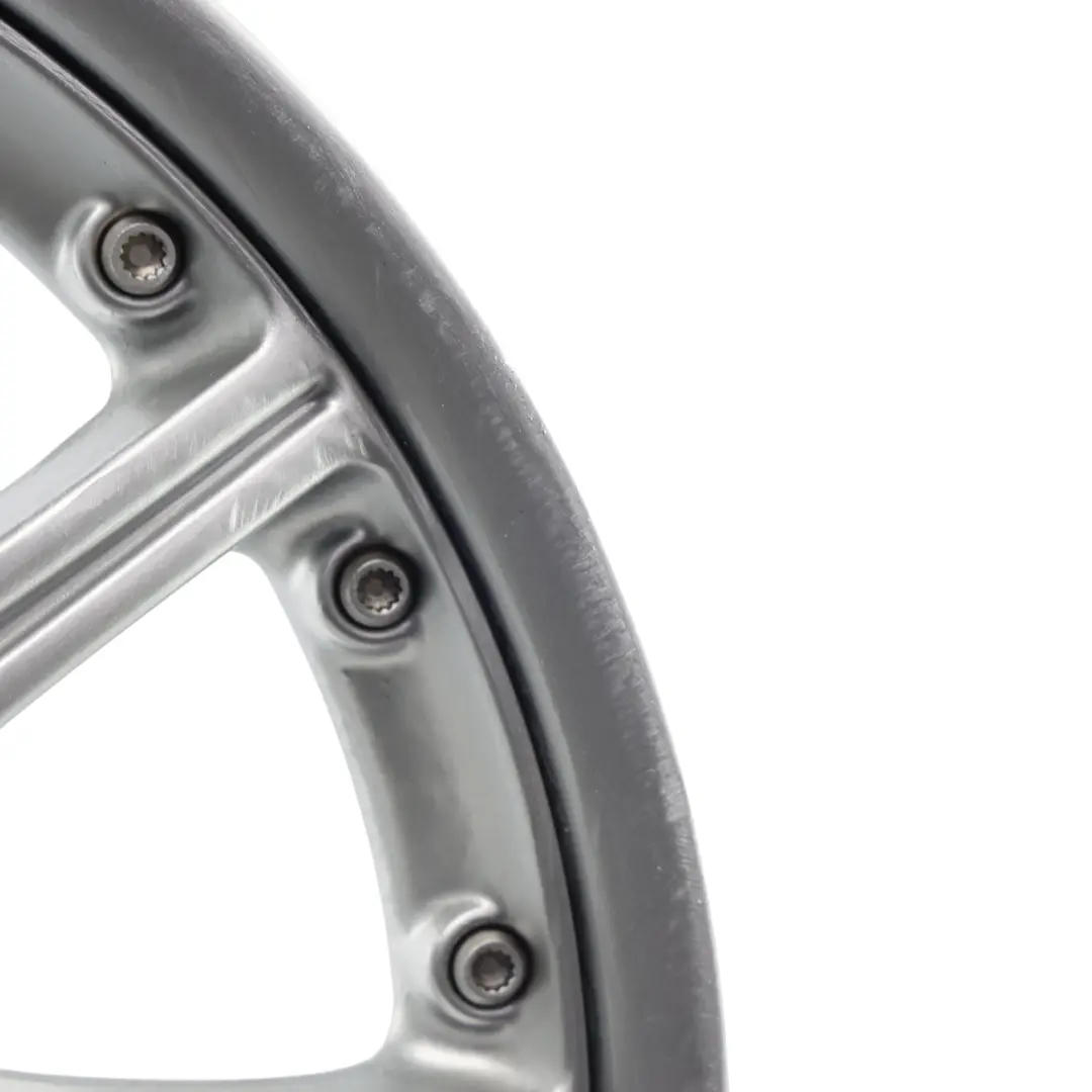 Llanta De Aleación De Plata De 18 "9J ET:52 99636213455 para Porsche Boxster 986 con número de pieza 99636213850 Porsche Boxster 986 Llanta De Aleación De Plata De 18 "9J ET:52 99636213455 - SKU 99636213850-1 - Número de pieza 99636213850