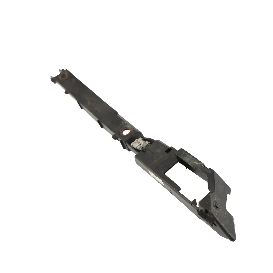 Soporte Parachoques Delantero Tira Izquierda para Porsche Boxster 986 con número de pieza 99650553500 Porsche Boxster 986 Soporte Parachoques Delantero Tira Izquierda - SKU 99650553500 - Número de pieza 99650553500