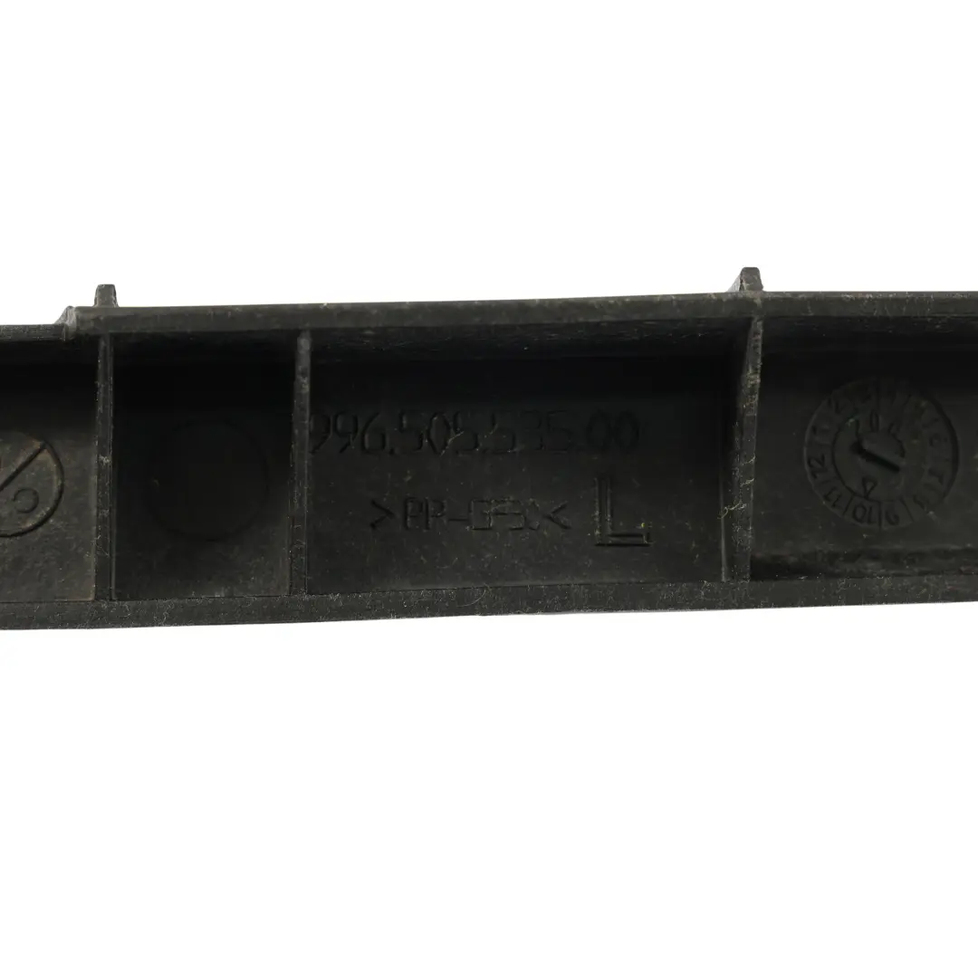 Support Rail Pare-Chocs Avant Gauche pour Porsche Boxster 986 à propos du numéro de pièce 99650553500 Porsche Boxster 986 Support Rail Pare-Chocs Avant Gauche - SKU 99650553500 - Numéro de pièce 99650553500