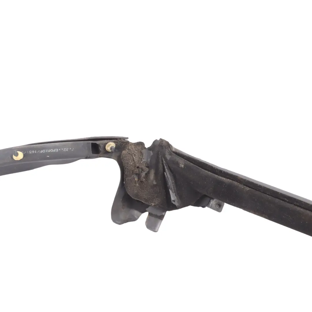 Joint Étanchéité Porte Avant Droite 53753206 pour Porsche Cayman 987 à propos du numéro de pièce 99753753204 Porsche Cayman 987 Joint Étanchéité Porte Avant Droite 53753206 - SKU 99753753204 - Numéro de pièce 99753753204