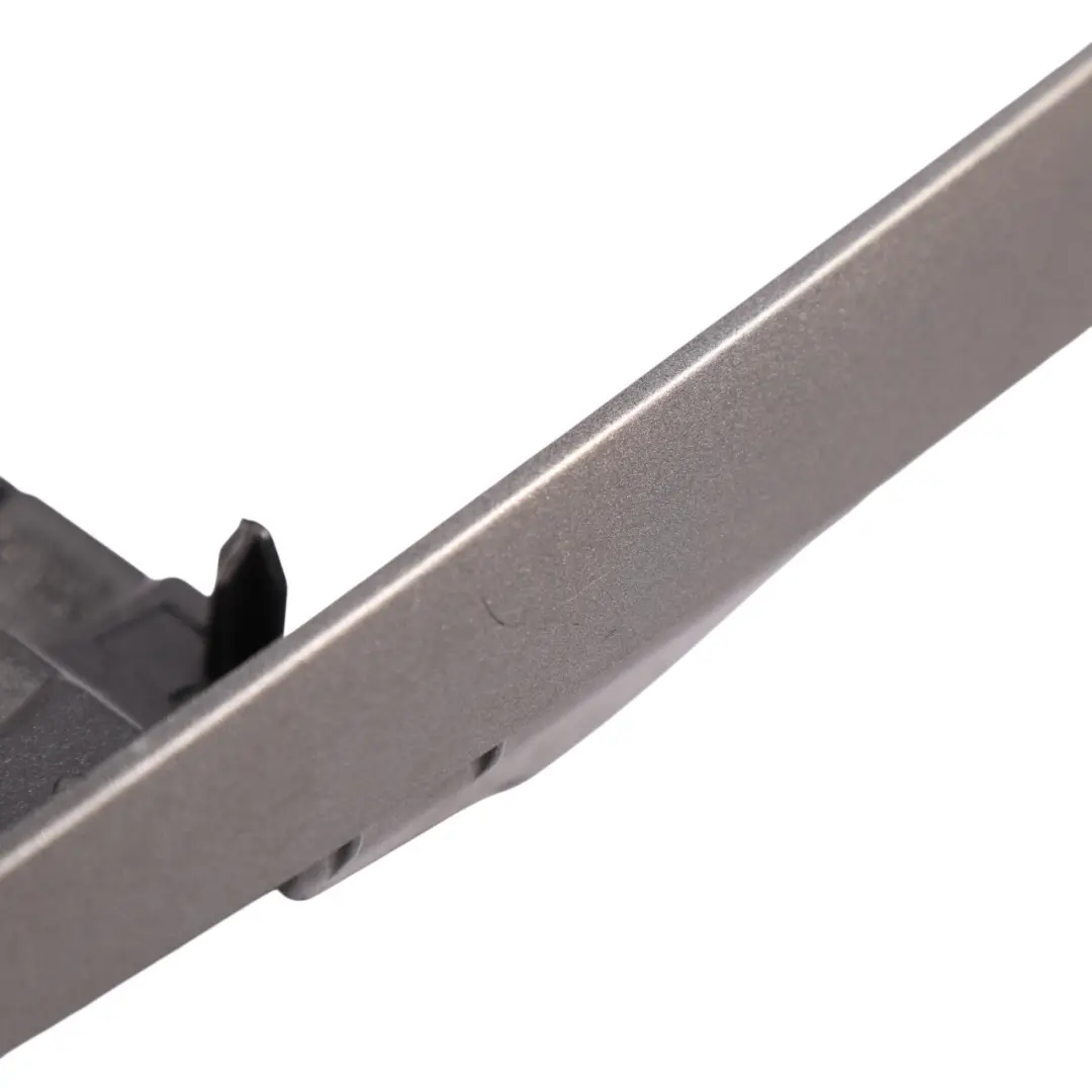 Cubierta Consola Embellecedor Marco Cambios Gris para Porsche Cayman 987 con número de pieza 99755326101 Porsche Cayman 987 Cubierta Consola Embellecedor Marco Cambios Gris - SKU 99755326101 - Número de pieza 99755326101