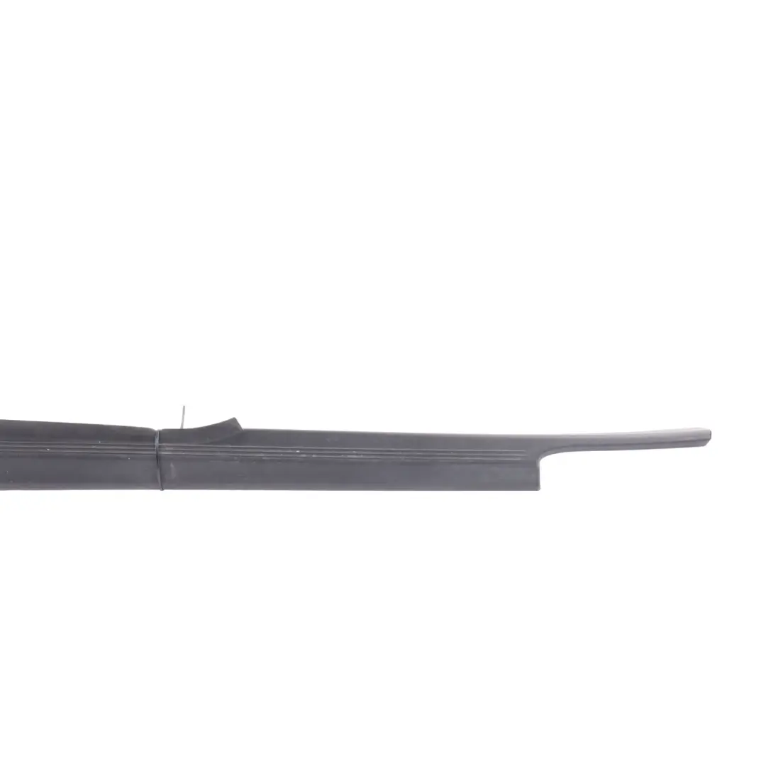 Copertura Striscia Cofano Bagagliaio Sinistra per Porsche Cayman 987 con numero di parte 99757246502 Porsche Cayman 987 Copertura Striscia Cofano Bagagliaio Sinistra - SKU 99757246502 - Numero di parte 99757246502