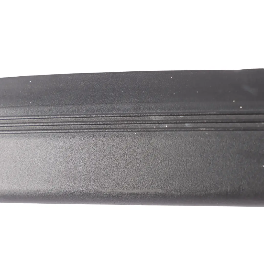 Maletero Capó Recubrimiento Tira Tapa Izquierda para Porsche Cayman 987 con número de pieza 99757246502 Porsche Cayman 987 Maletero Capó Recubrimiento Tira Tapa Izquierda - SKU 99757246502 - Número de pieza 99757246502