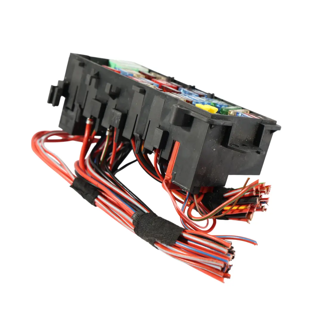 Porsche Cayman 987C Caja Fusibles Control Distribución Eléctrica - SKU 99761034000 - Número de pieza 99761034000