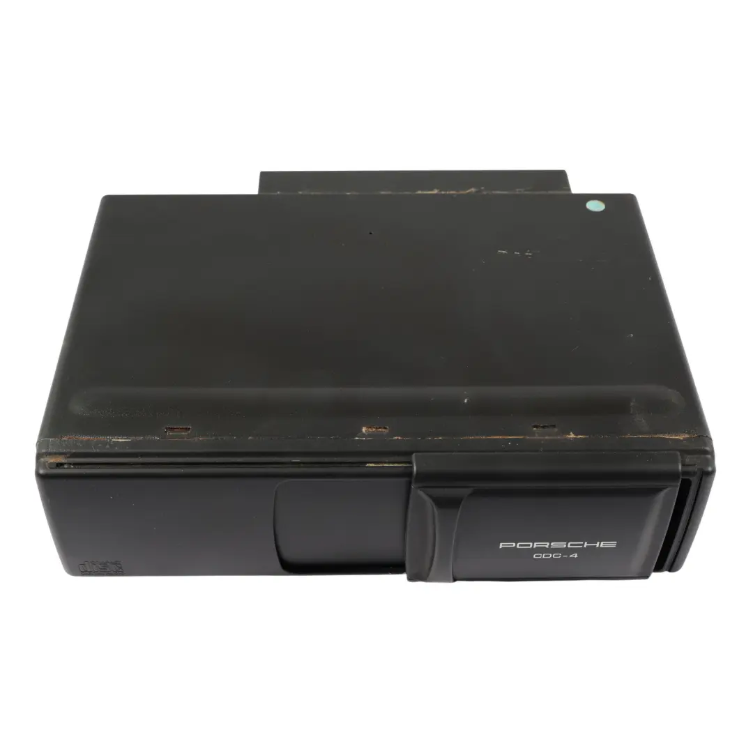 Porsche Cayenne 955 9PA-Wechsler 4Fach CD DVD-Wechsler - SKU 99764514003 - Teilenummer 99764514003