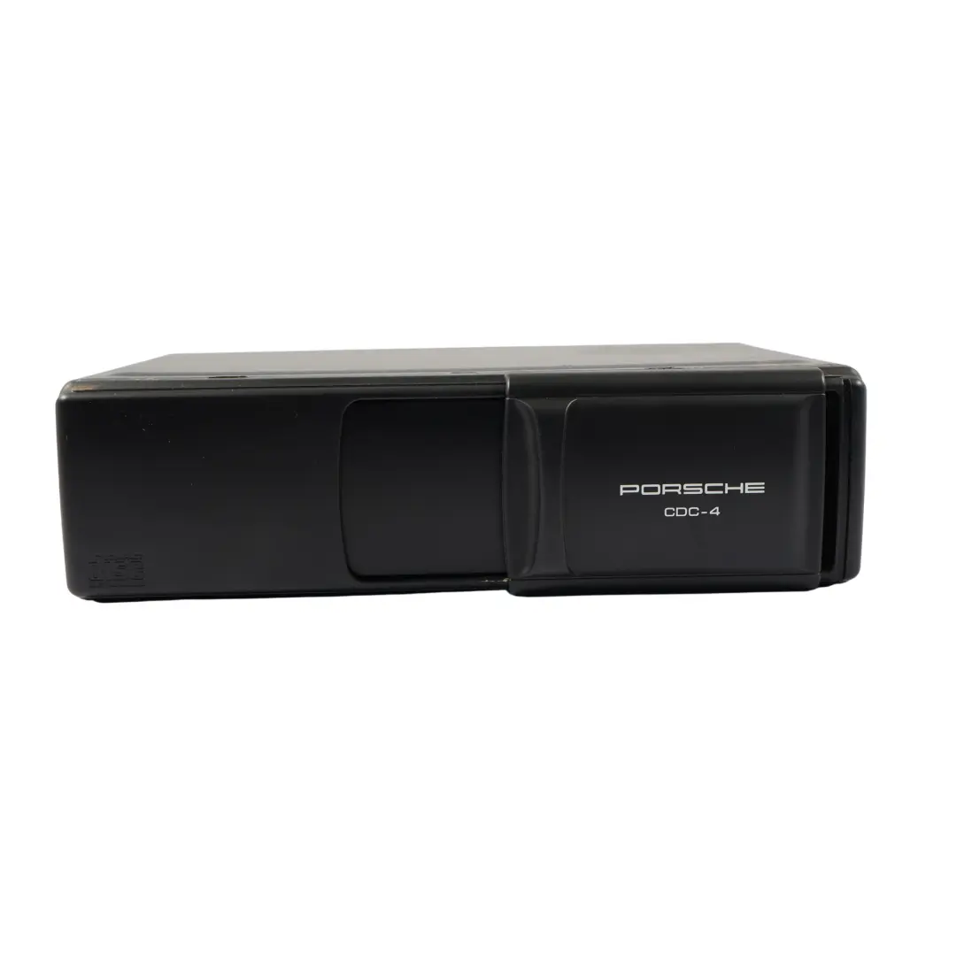 Changeur 4 Disques CD/DVD pour Porsche Cayenne 955 9PA à propos du numéro de pièce 99764514003 Porsche Cayenne 955 9PA Changeur 4 Disques CD/DVD - SKU 99764514003 - Numéro de pièce 99764514003