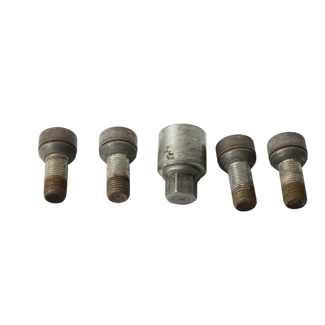 Radschrauben Vorne Hinten Satz für Mercedes W176 W204 W205 W212 mit Teilenummer A0019901607 Mercedes W176 W204 W205 W212 Radschrauben Vorne Hinten Satz - SKU A0019901607-9 - Teilenummer A0019901607