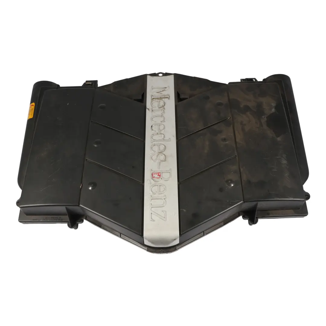 Filtro Aria Alloggiamento Motore Coperchio M112 A1120940004 per Mercedes W203 W211 con numero di parte A1120901101 Mercedes W203 W211 Filtro Aria Alloggiamento Motore Coperchio M112 A1120940004 - SKU A1120901101-1 - Numero di parte A1120901101