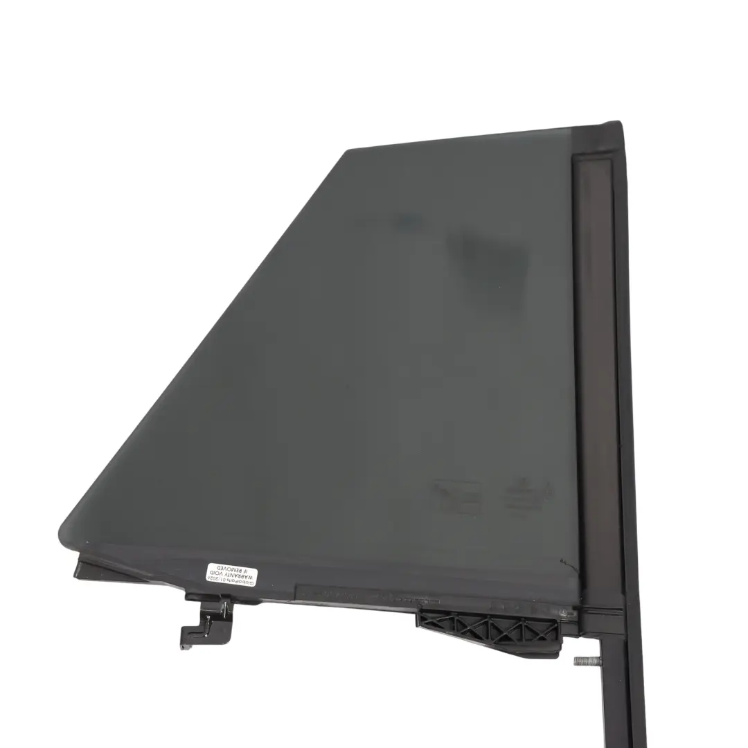 Coupé Puerta Trasera Ventana Lateral Izquierda A1187300600 para Mercedes CLA X118 con número de pieza A1187300900 Mercedes CLA X118 Coupé Puerta Trasera Ventana Lateral Izquierda A1187300600 - SKU A1187300900 - Número de pieza A1187300900