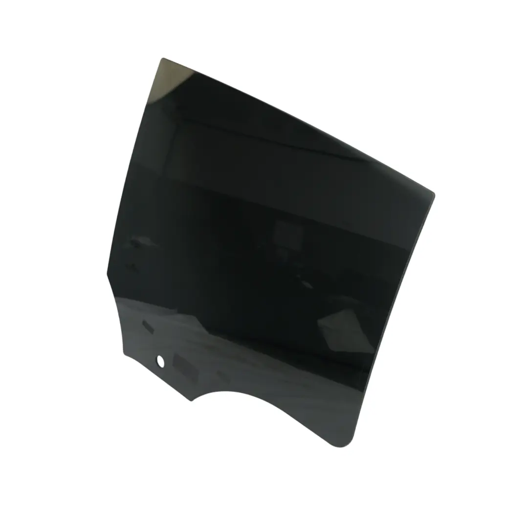 Shooting Brake Vetro Della Porta Oscurato Posteriore Sinistro per Mercedes CLA X118 con numero di parte A1187352700 Mercedes CLA X118 Shooting Brake Vetro Della Porta Oscurato Posteriore Sinistro - SKU A1187352700 - Numero di parte A1187352700