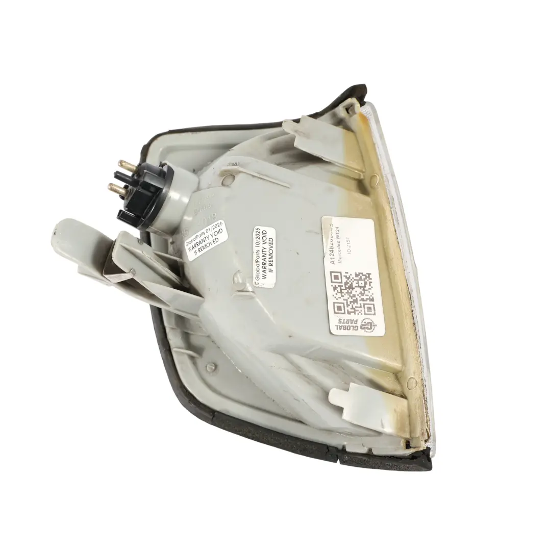 Mercedes S124 Lampa Kierunkowskazu Migacz Prawy Przód - SKU A1248260843 - Numer Części A1248260843