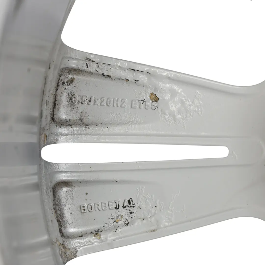 Felga Aluminiowa Srebrna 20" 8,5J ET:55 do Mercedes W164 o numerze A1644014902 Mercedes W164 Felga Aluminiowa Srebrna 20" 8,5J ET:55 - SKU A1644014902-1 - Numer Części A1644014902