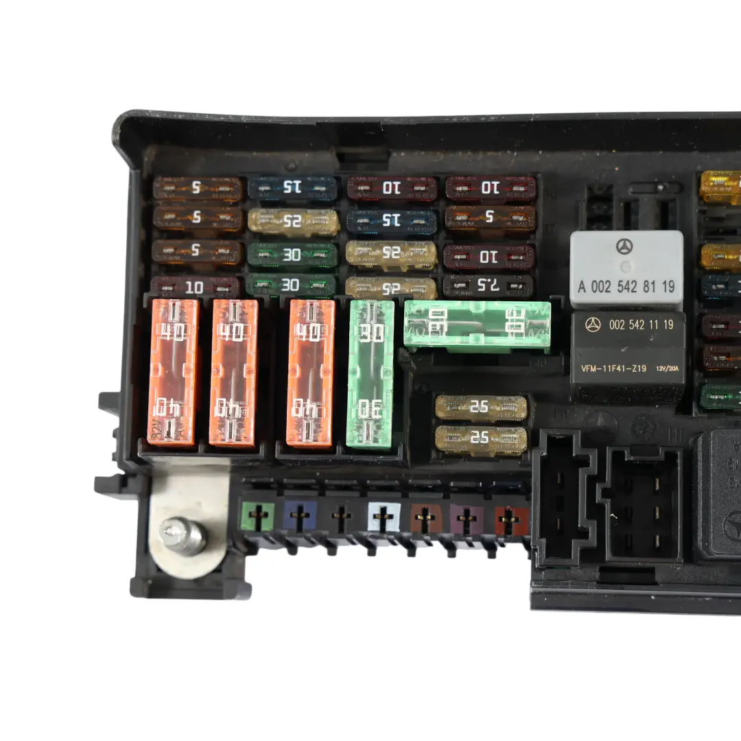 Scatola Fusibili Relè Unità Di Controllo Posteriore per Mercedes ML W164 con numero di parte A1645403372 Mercedes ML W164 Scatola Fusibili Relè Unità Di Controllo Posteriore - SKU A1645403372-1 - Numero di parte A1645403372