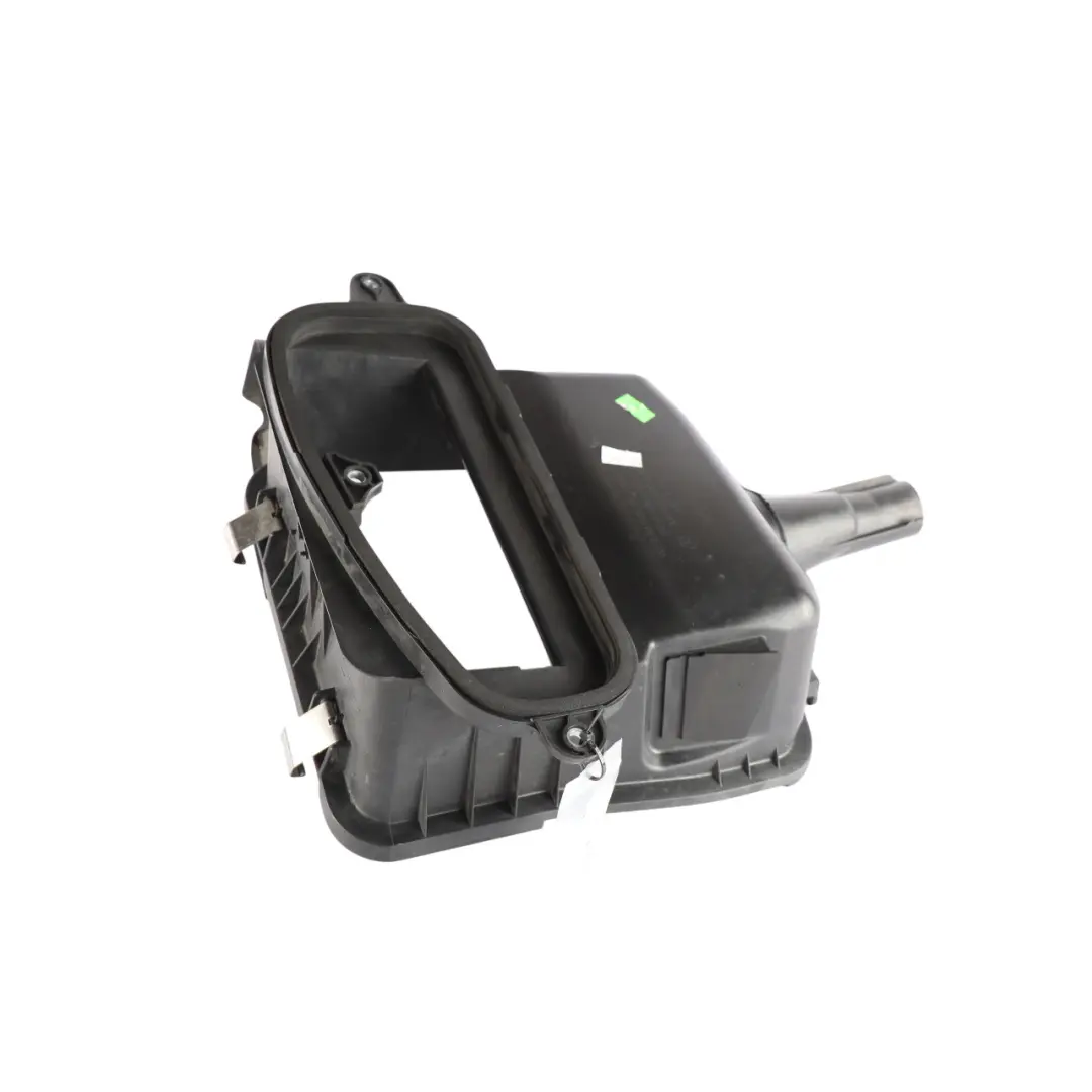 Kanał Przewód Rura Powietrza 3.0 Diesel do Mercedes ML W164 o numerze A1648300840 Mercedes ML W164 Kanał Przewód Rura Powietrza 3.0 Diesel - SKU A1648300840 - Numer Części A1648300840