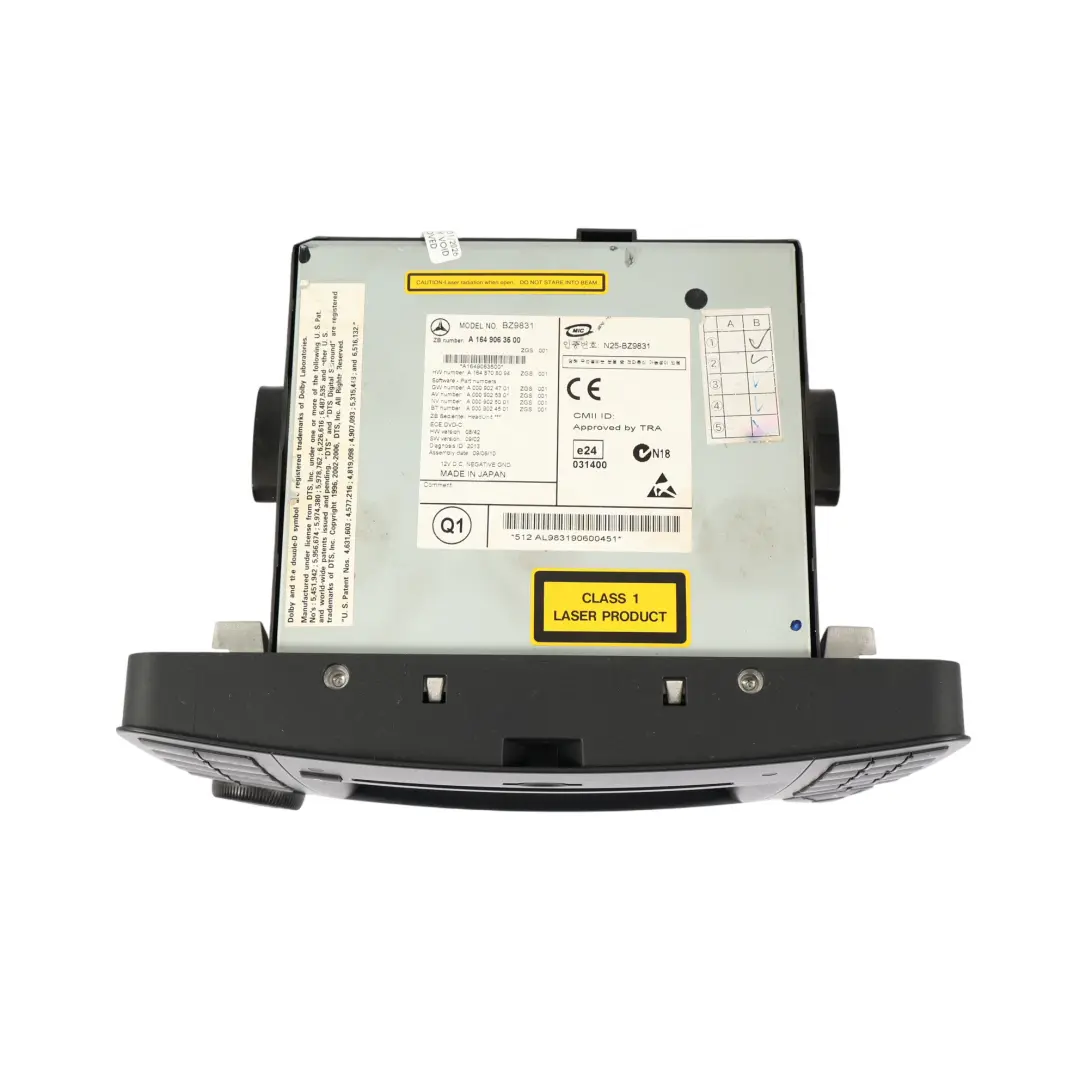 Hauptgerät Sat Nav GPS CD Audio Radio für Mercedes ML W164 mit Teilenummer A1649063500 Mercedes ML W164 Hauptgerät Sat Nav GPS CD Audio Radio - SKU A1649063500 - Teilenummer A1649063500