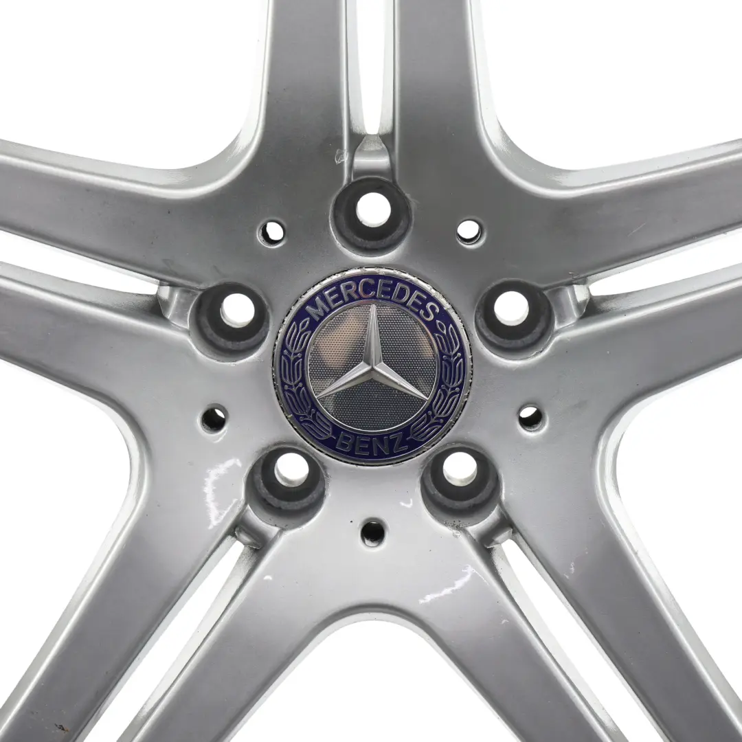 Srebrna Felga Aluminiowa 18" ET:30 8,5J do Mercedes W203 o numerze A2034015602 Mercedes W203 Srebrna Felga Aluminiowa 18" ET:30 8,5J - SKU A2034015602-1 - Numer Części A2034015602